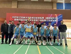 C7娱乐下载-篮球赛事引燃热情，比赛场上争分夺秒！